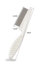 Flea & Tick Comb for Dogs and Cats – Gentle Steel Teeth Grooming Tool